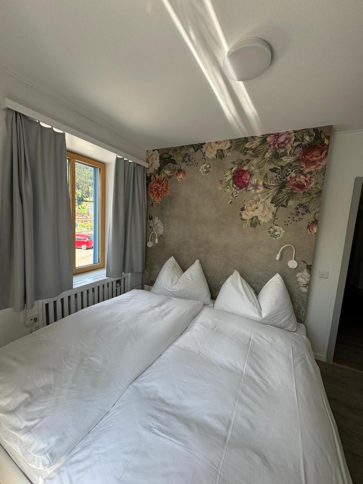 Hotel Buna Luna By Seehof Laax Esterno foto