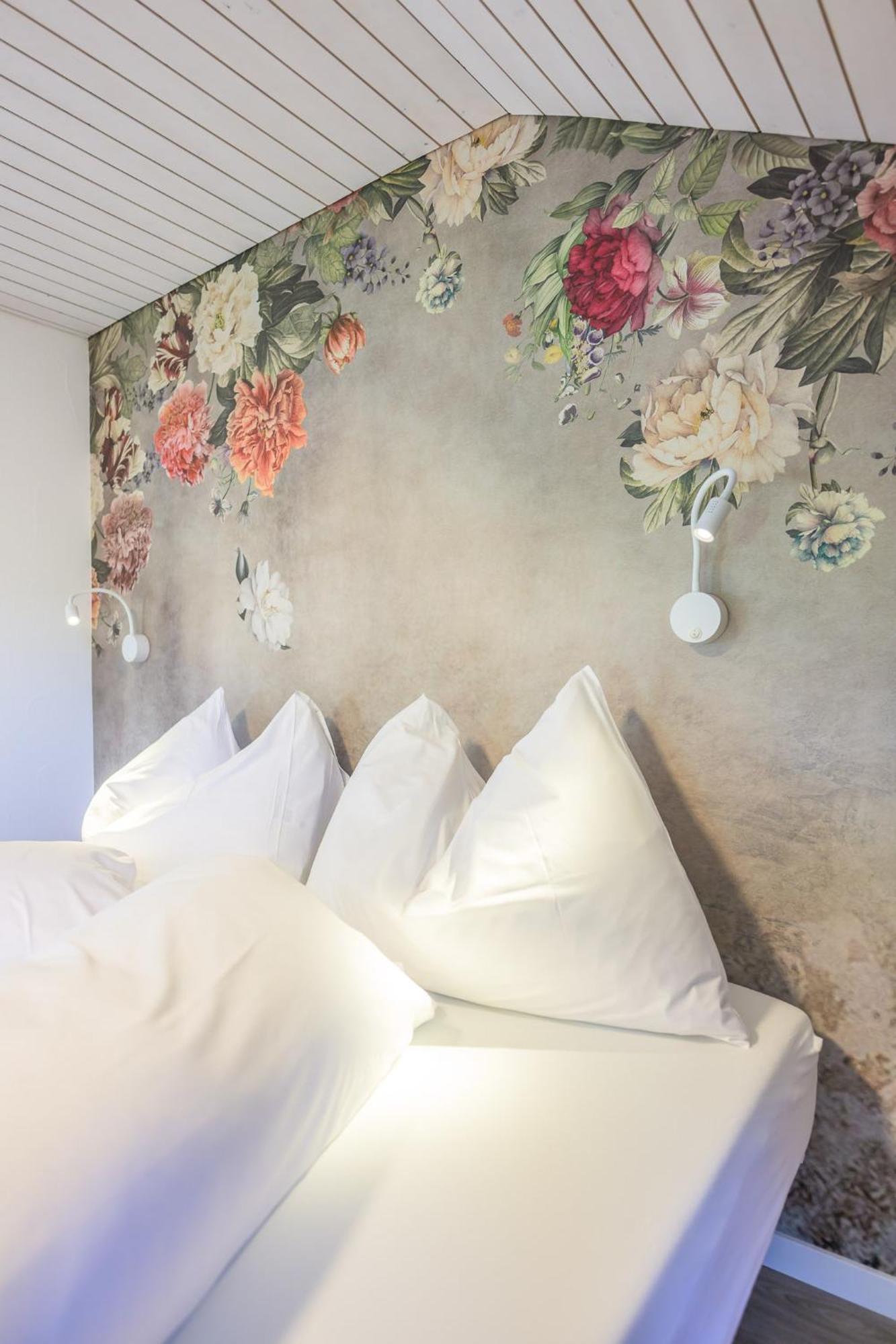 Hotel Buna Luna By Seehof Laax Esterno foto